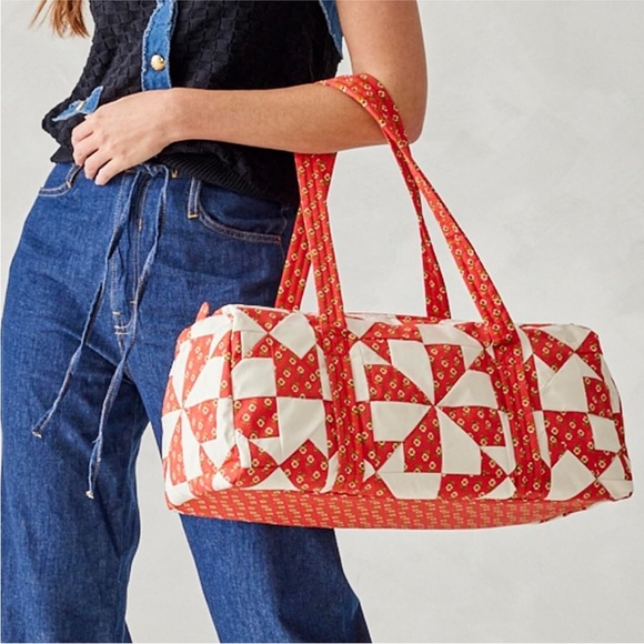 Vera Bradley Handbags - Vera Bradley Poppy Patchwork Small Premium Cotton Original Duffel